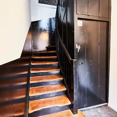 Rbb 1d-studio 1 A 2 Personnes Equipe-1er Etage Διαμέρισμα *